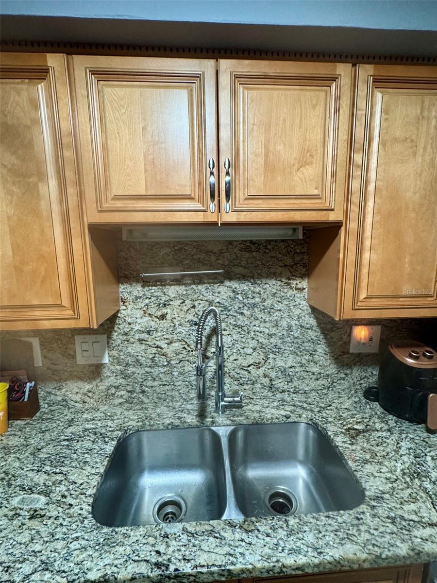 Image 8 of 15 For 4235 Sheldon Place 4235