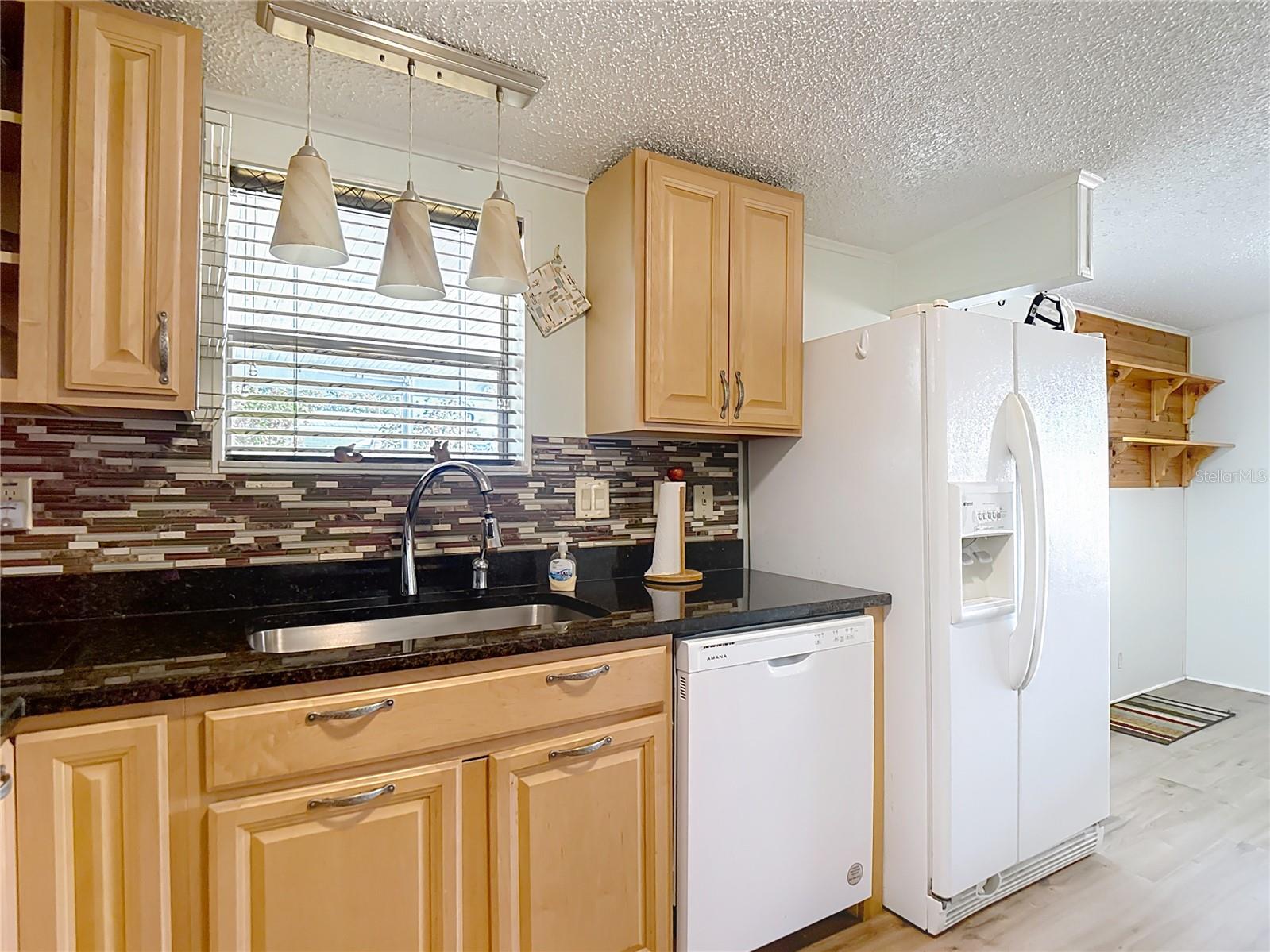 Image 11 of 52 For 10033 Wellington Avenue