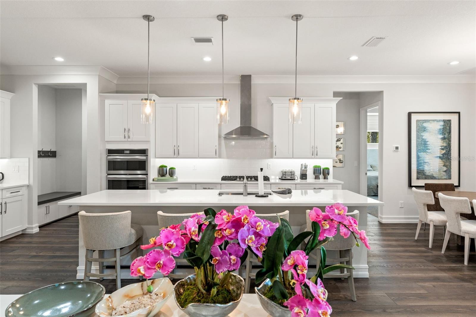 Listing photo id 18 for 4539 Hickory Oak Drive