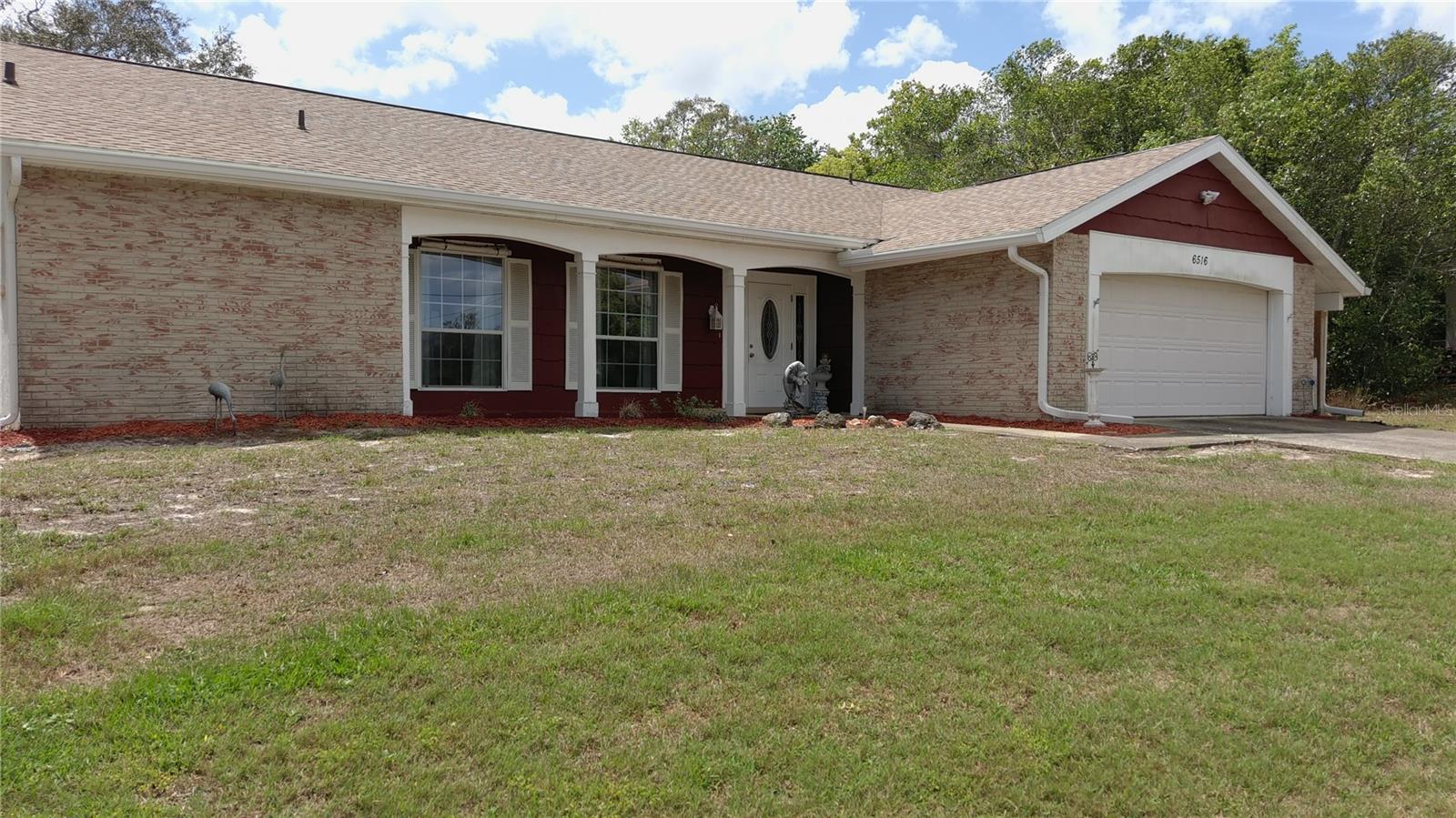 Image 3 of 51 For 6516 Hillview Road