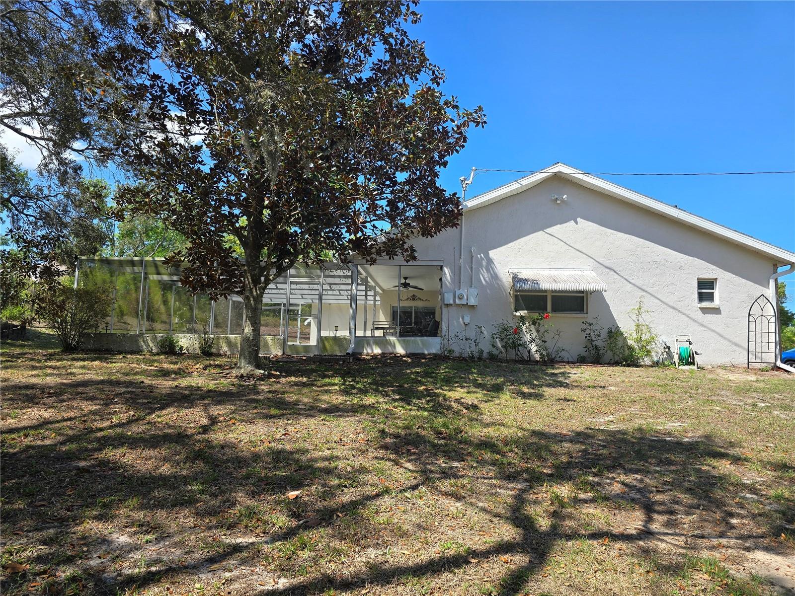 Image 35 of 51 For 6516 Hillview Road