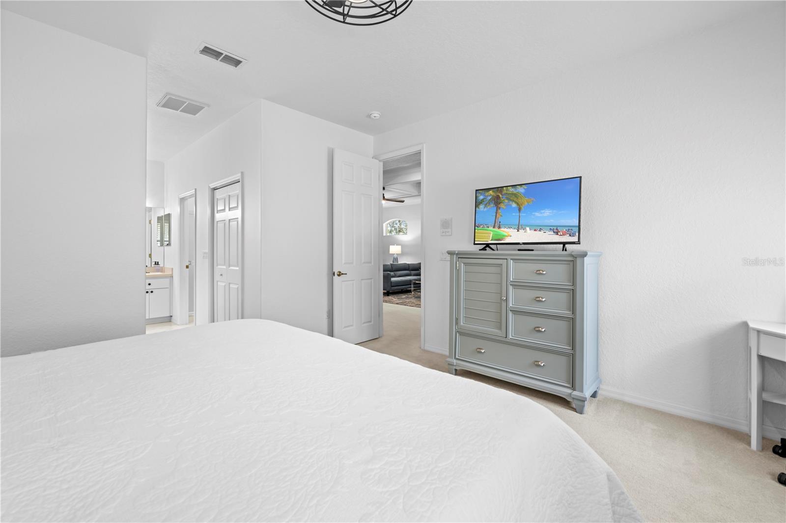 Image 26 of 62 For 5676 Legend Hills Lane