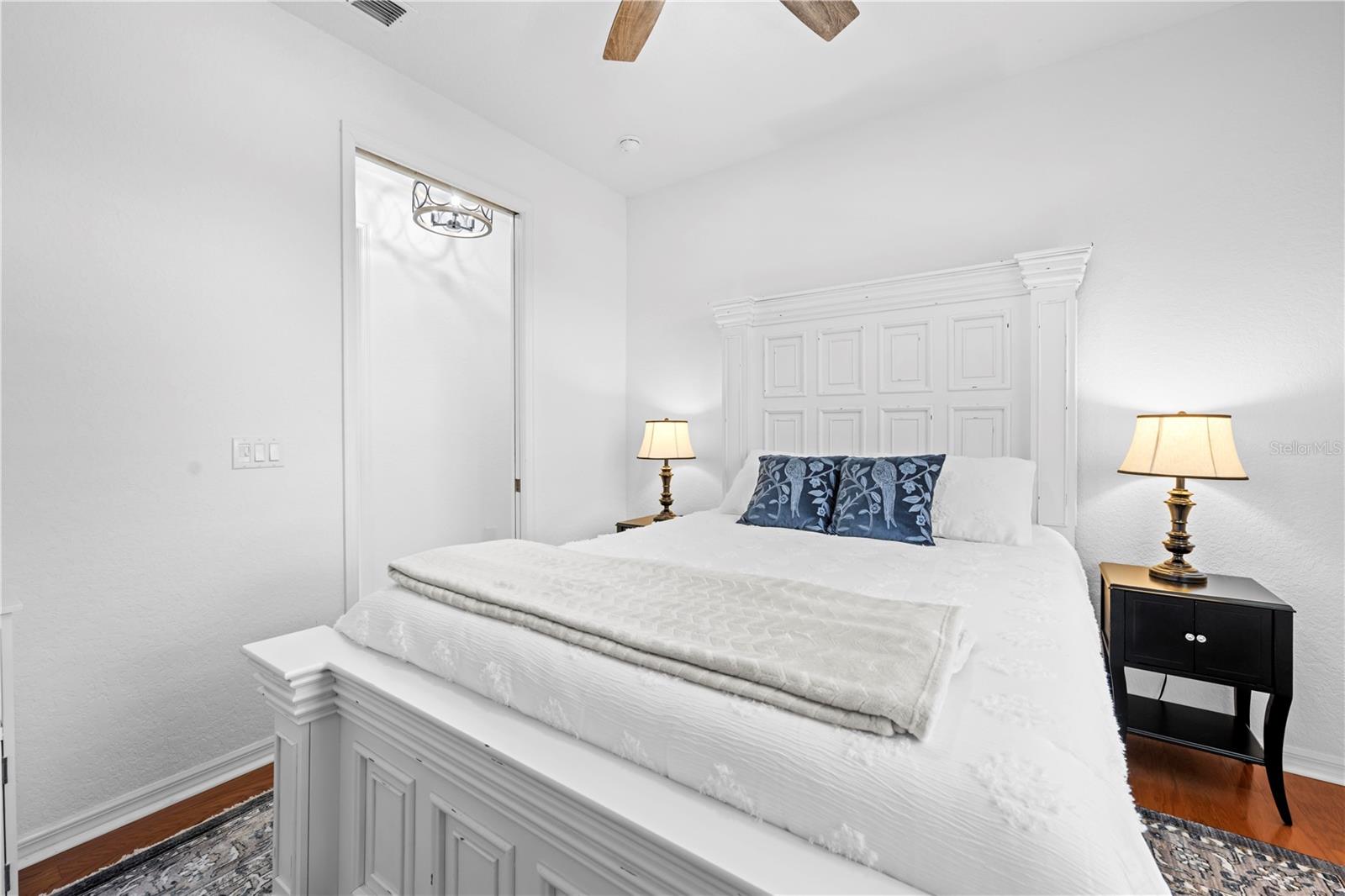 Image 41 of 62 For 5676 Legend Hills Lane