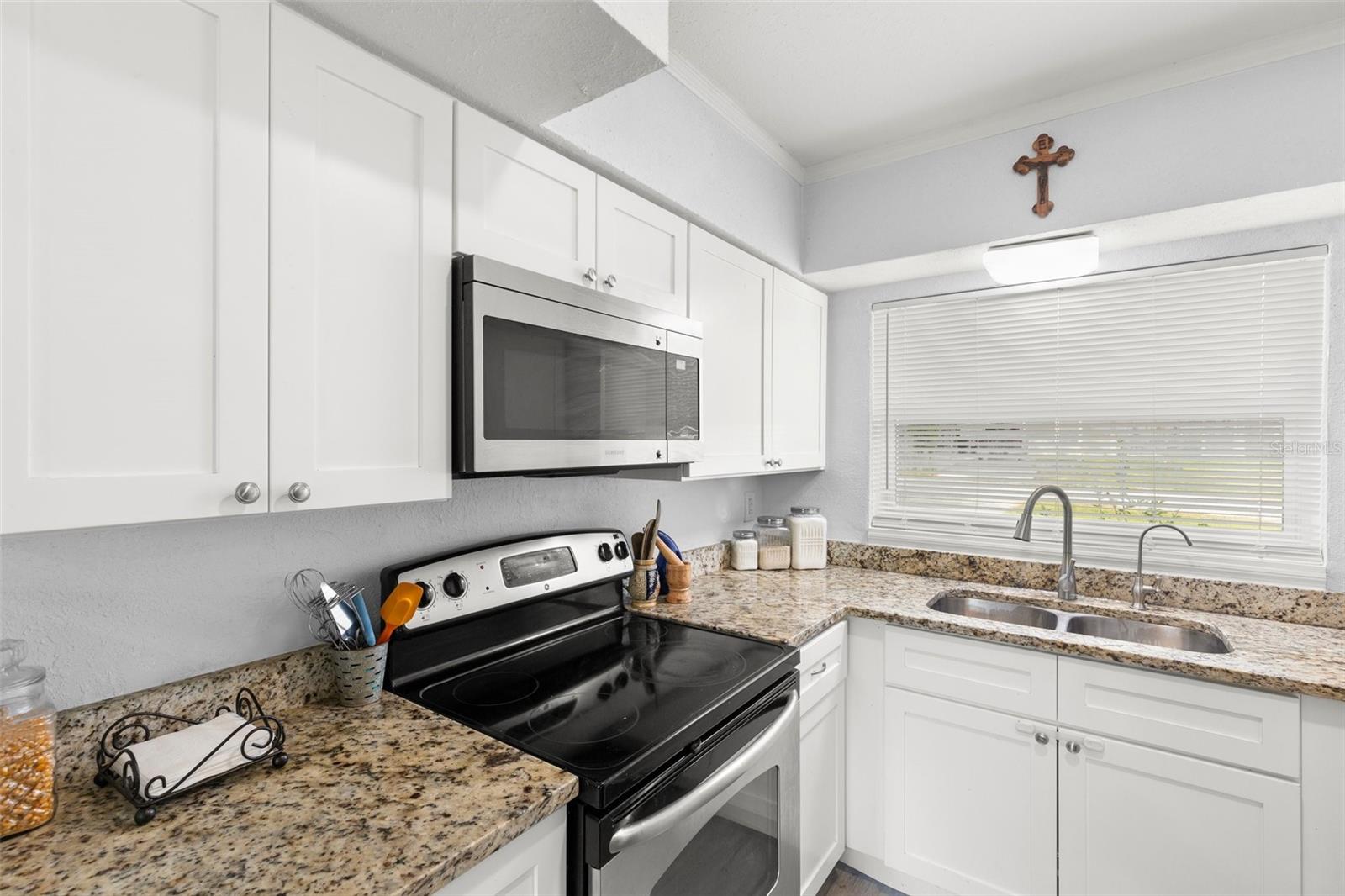 Image 10 of 40 For 6272 Wingate Street
