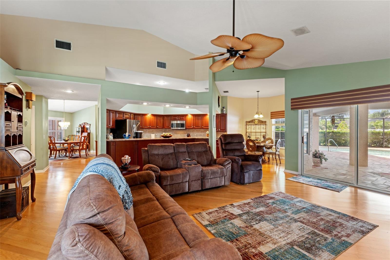 Image 14 of 54 For 5411 Wellfield Road