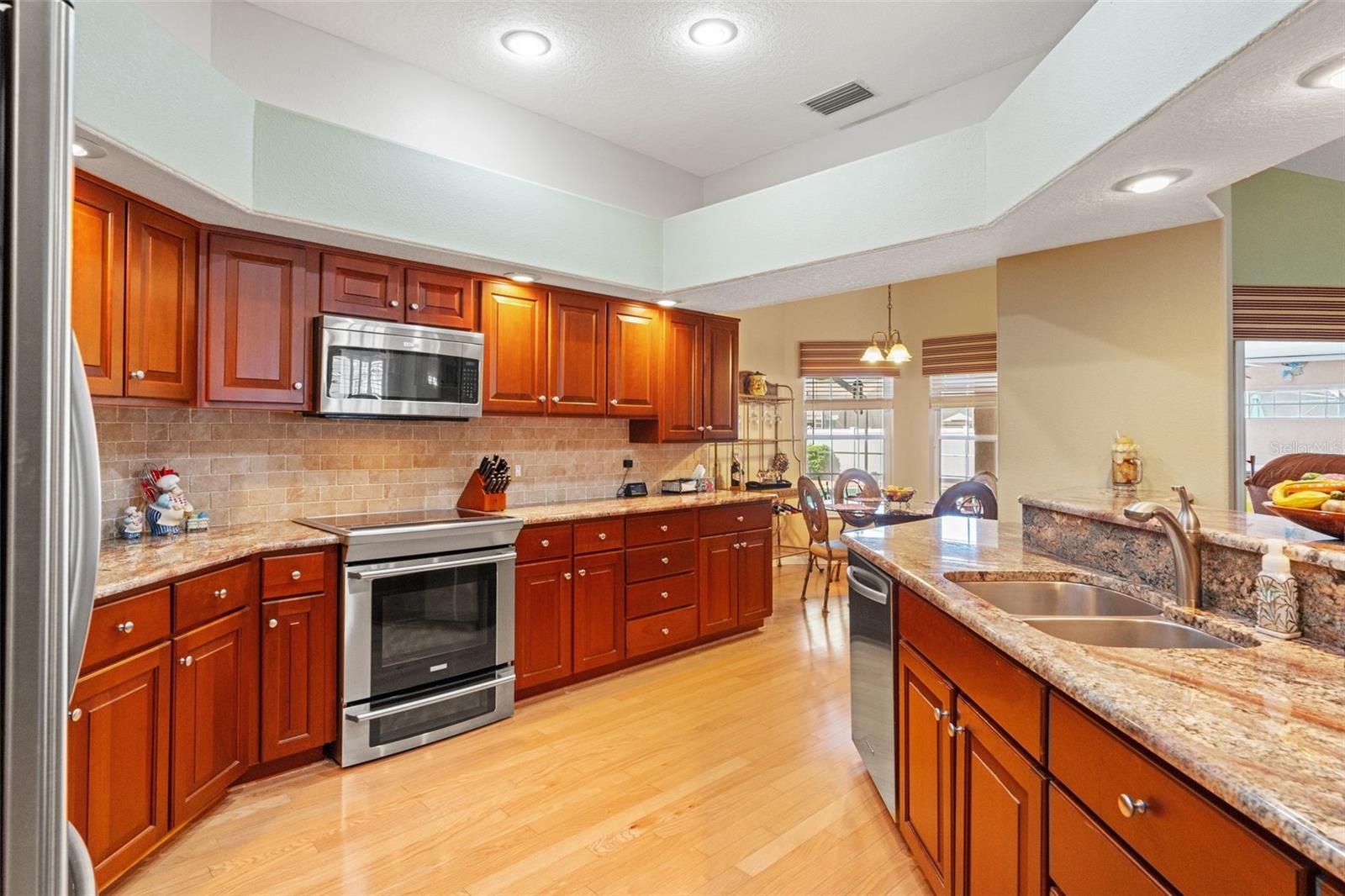 Image 3 of 54 For 5411 Wellfield Road