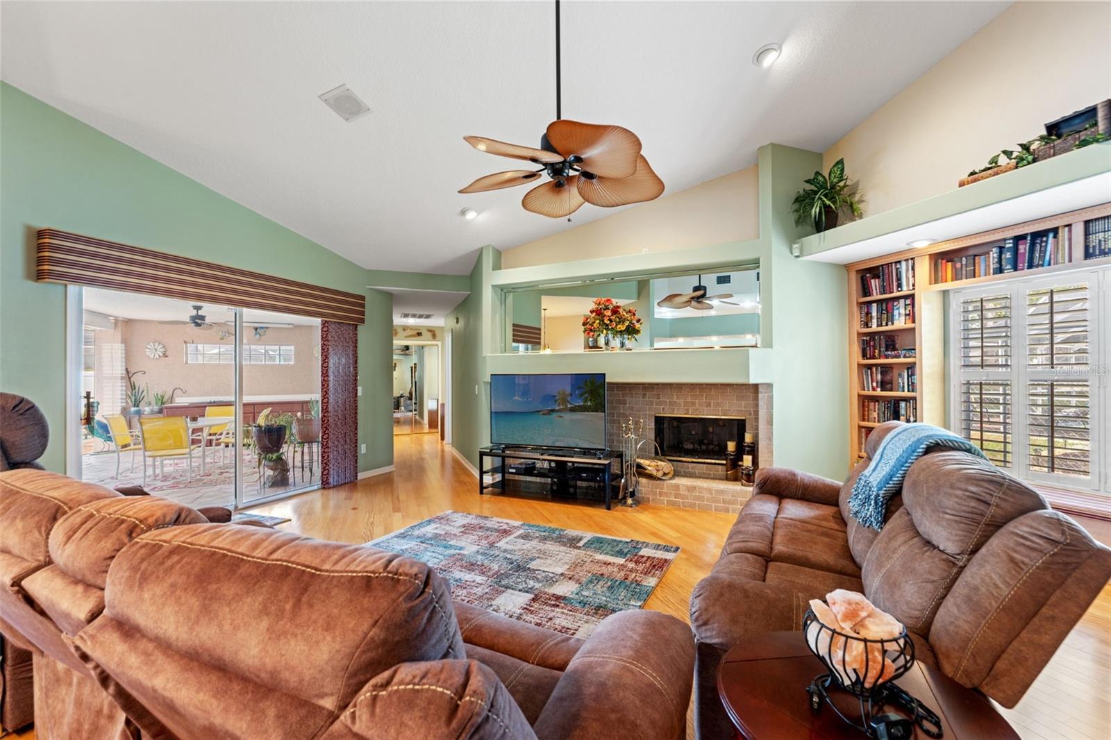 Image 4 of 54 For 5411 Wellfield Road