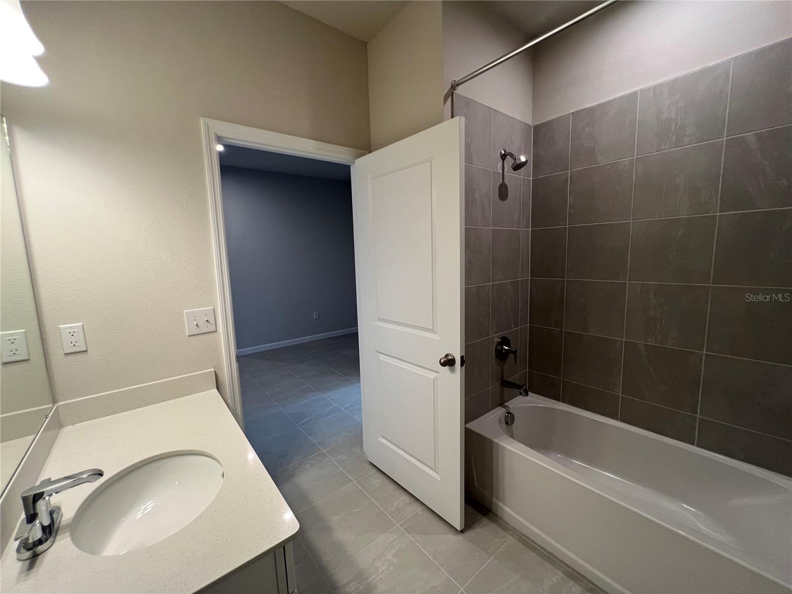 Image 11 of 11 For 10012 Zennia Lane