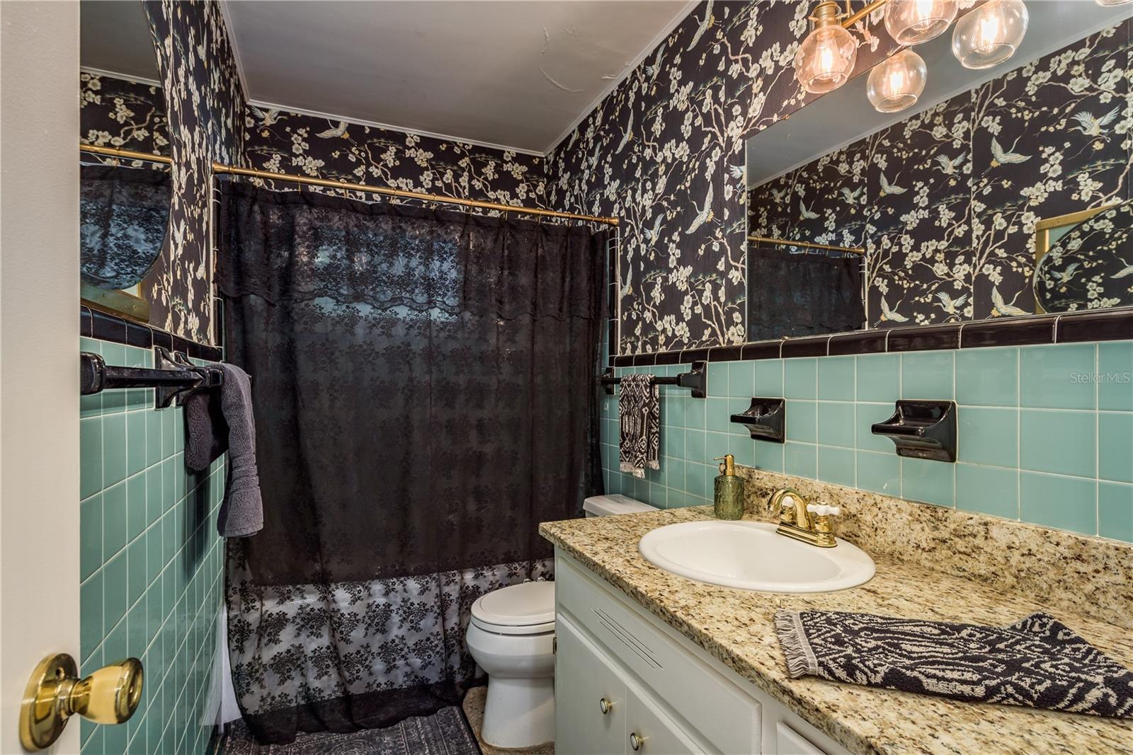 Listing photo id 16 for 37623 Florida Avenue