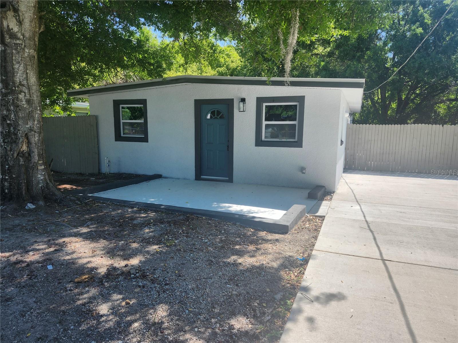 Details for 825 Lincoln Avenue, TARPON SPRINGS, FL 34689
