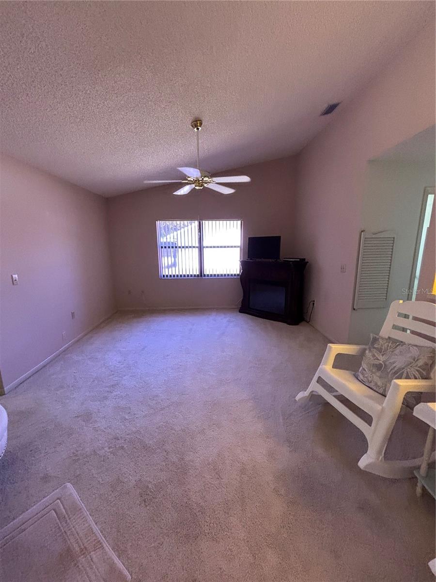 Image 15 of 44 For 9439 Marquette Lane
