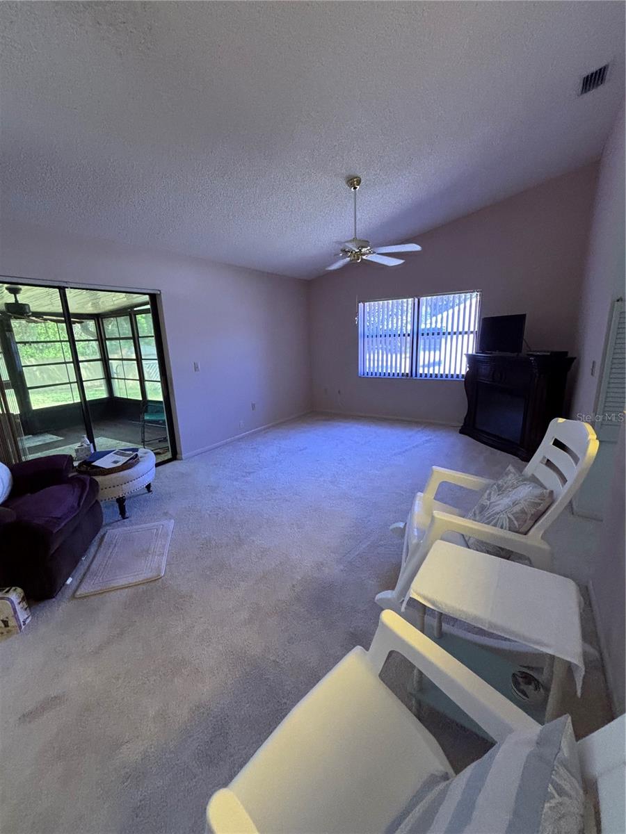 Image 16 of 44 For 9439 Marquette Lane