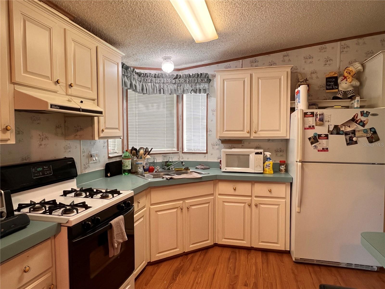 Image 8 of 28 For 16143 Pensacola Street