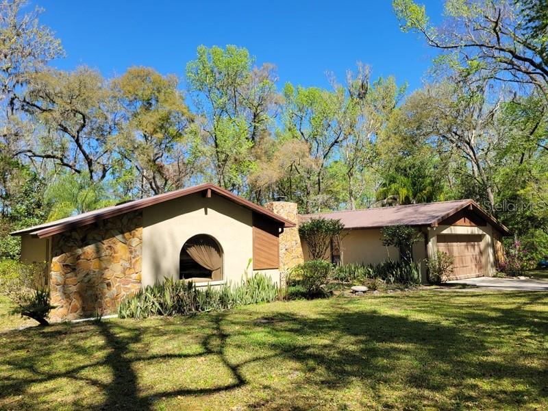 Image 2 of 36 For 18255 Lake Lindsey Road