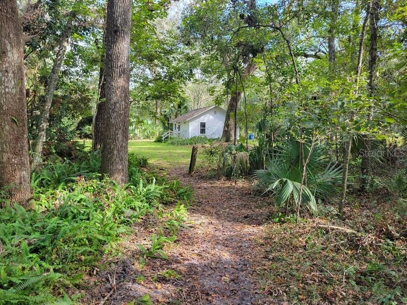 Image 24 of 36 For 18255 Lake Lindsey Road