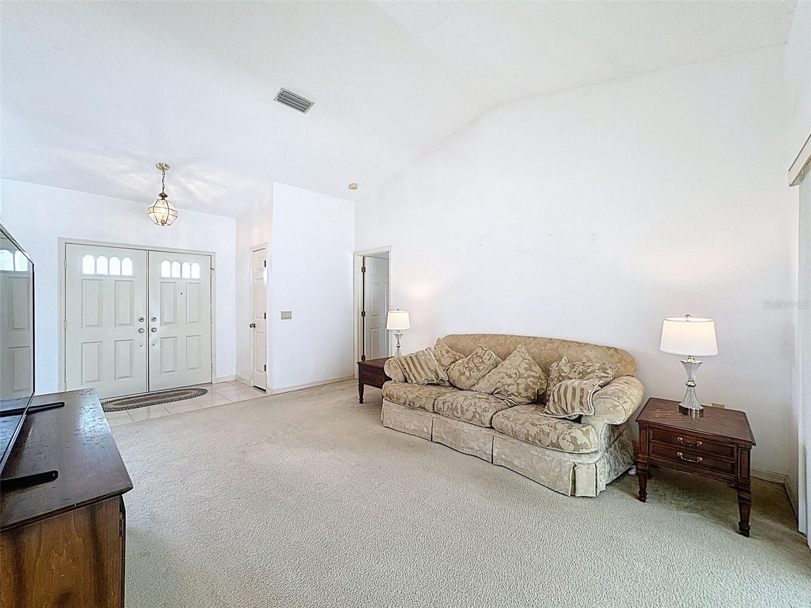 Image 10 of 43 For 1280 Thornton Court