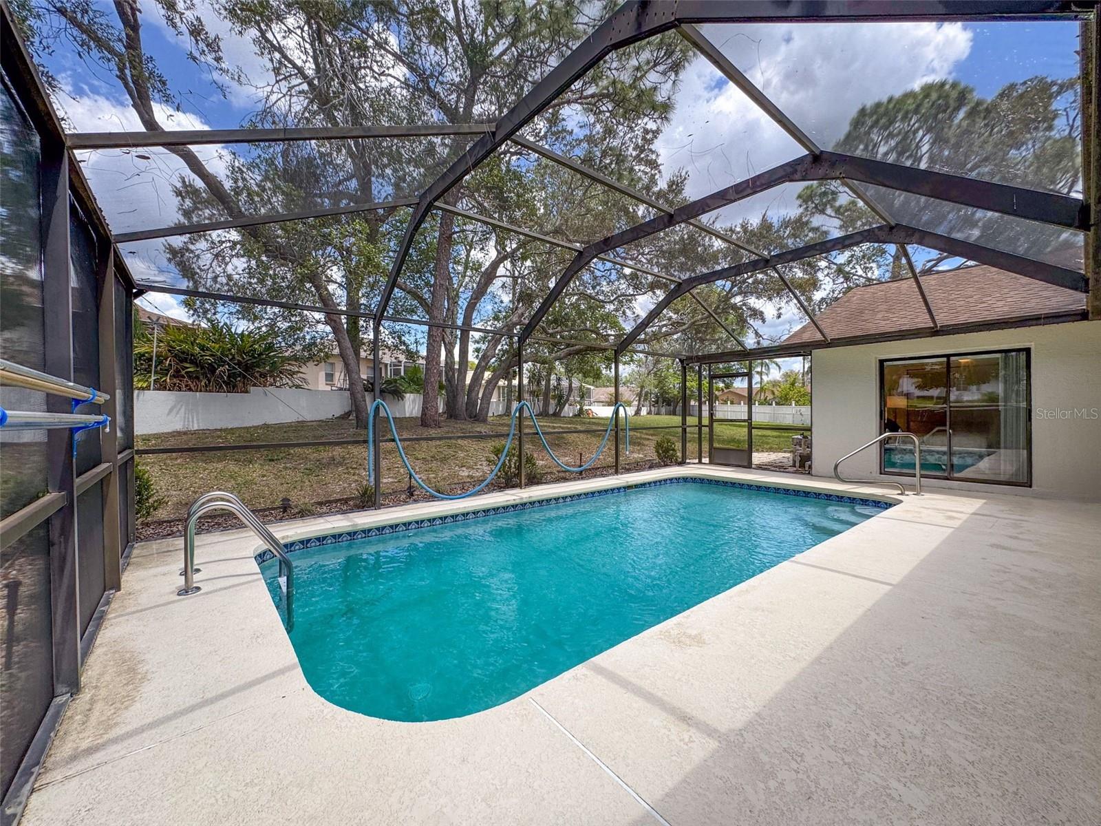 Image 33 of 43 For 1280 Thornton Court