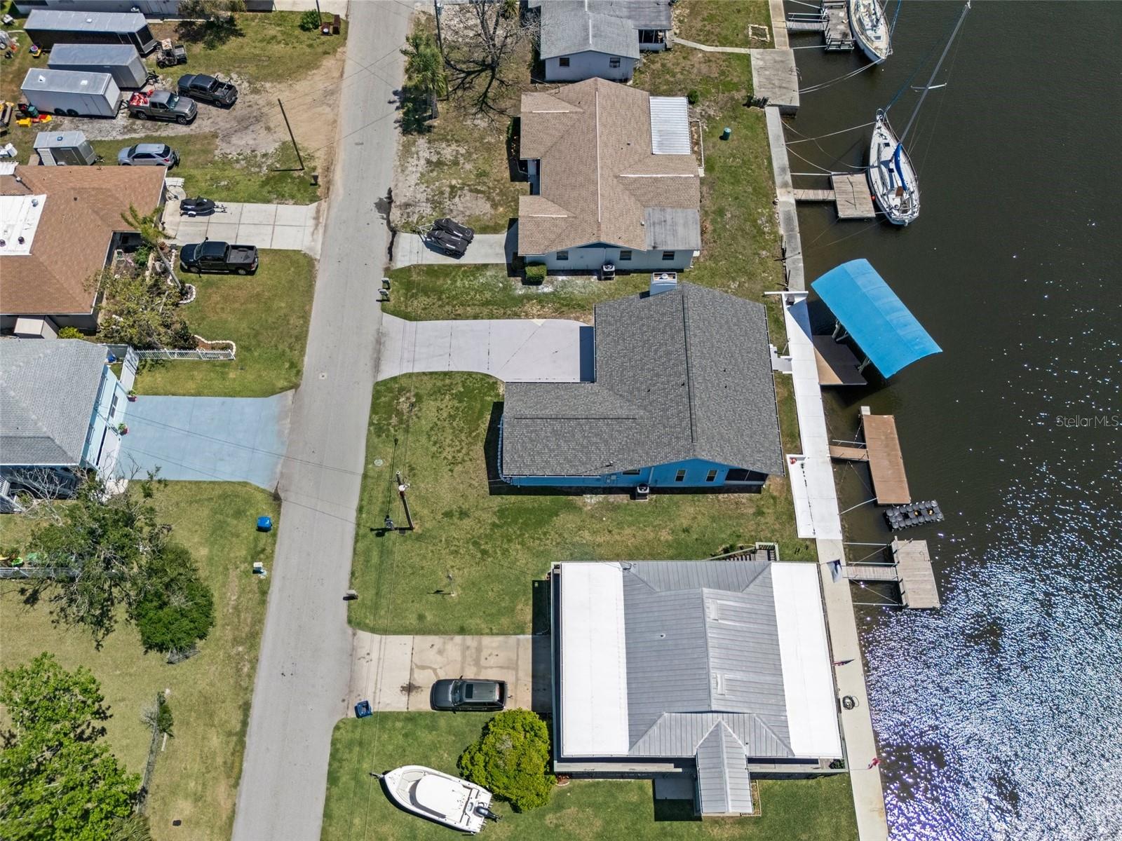 Image 9 of 51 For 3362 Minnow Creek Drive