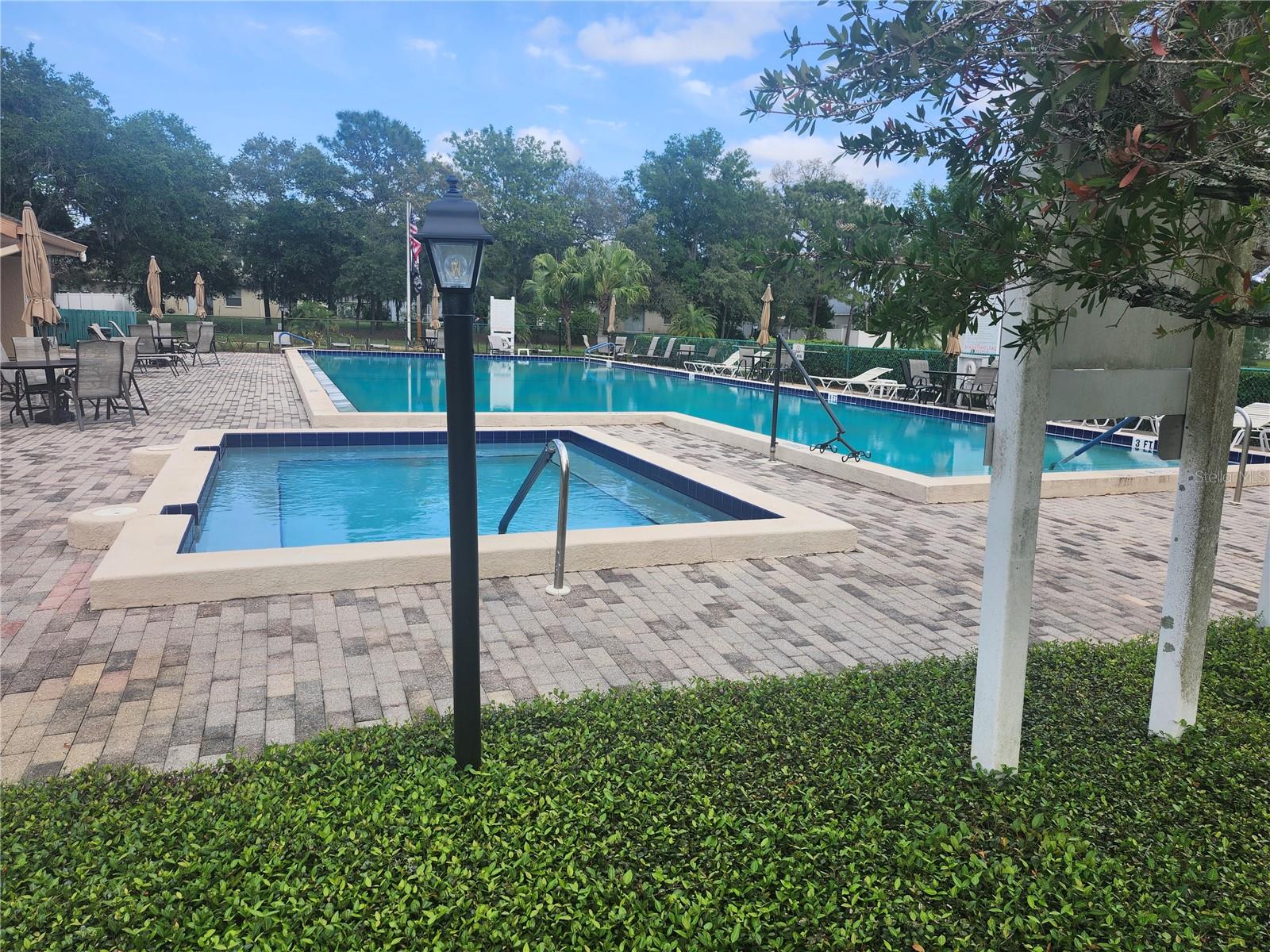 Listing photo id 13 for 12119 Sunny Glen Lane G2