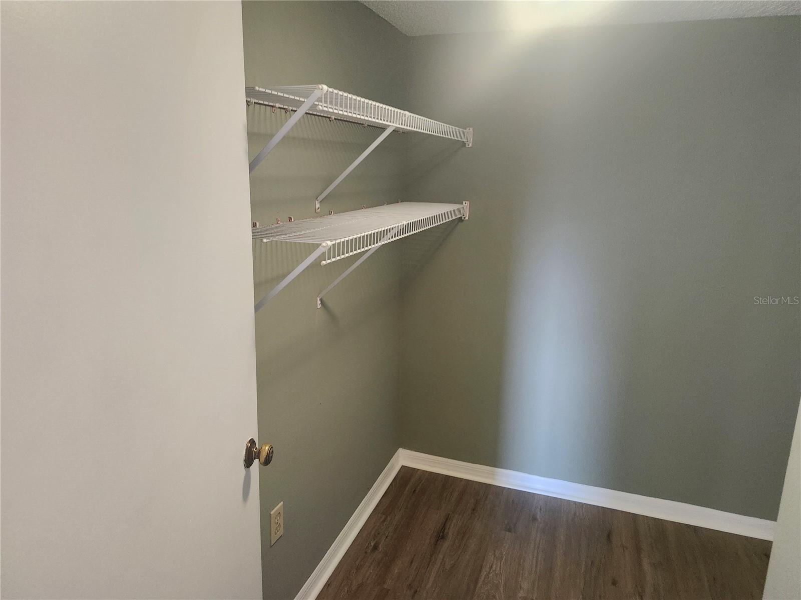 Listing photo id 22 for 12119 Sunny Glen Lane G2
