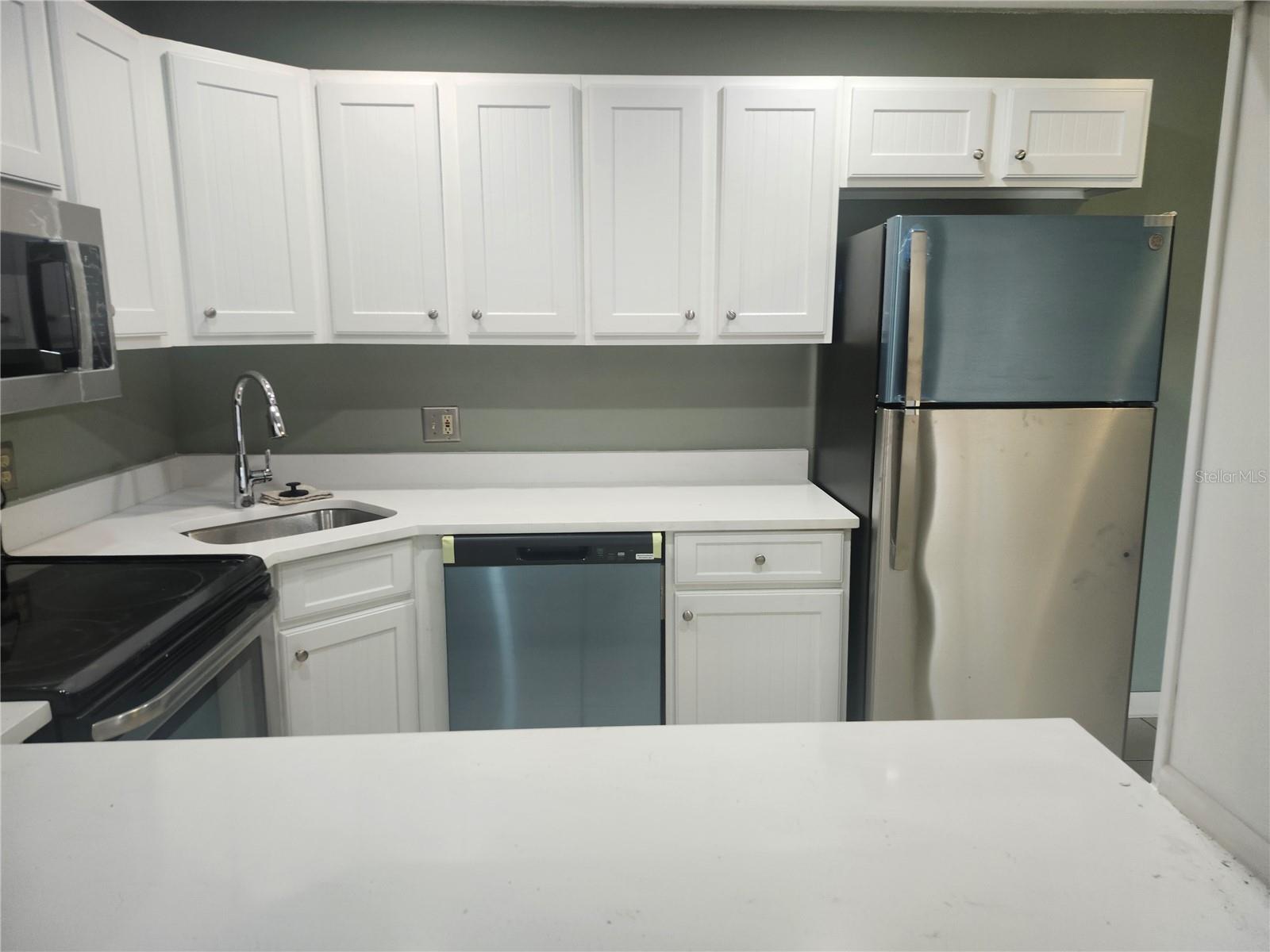 Listing photo id 1 for 12119 Sunny Glen Lane G2