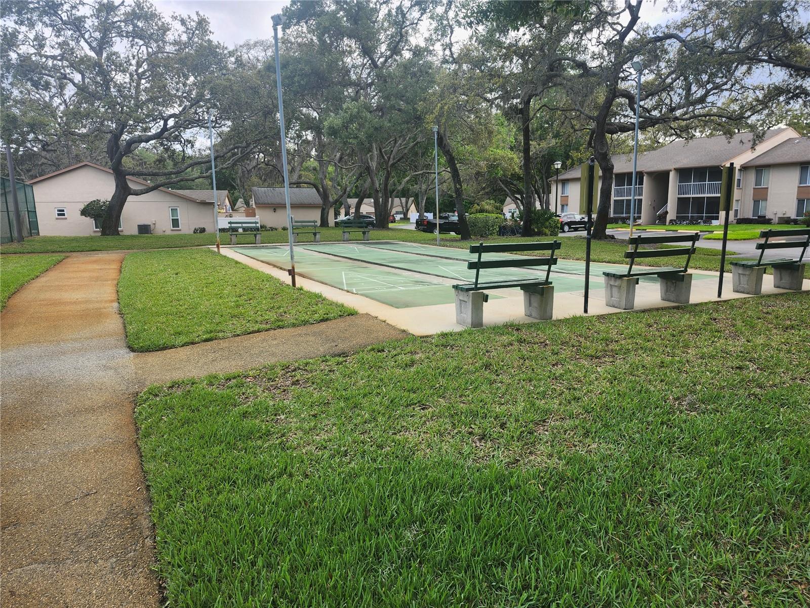Listing photo id 42 for 12119 Sunny Glen Lane G2