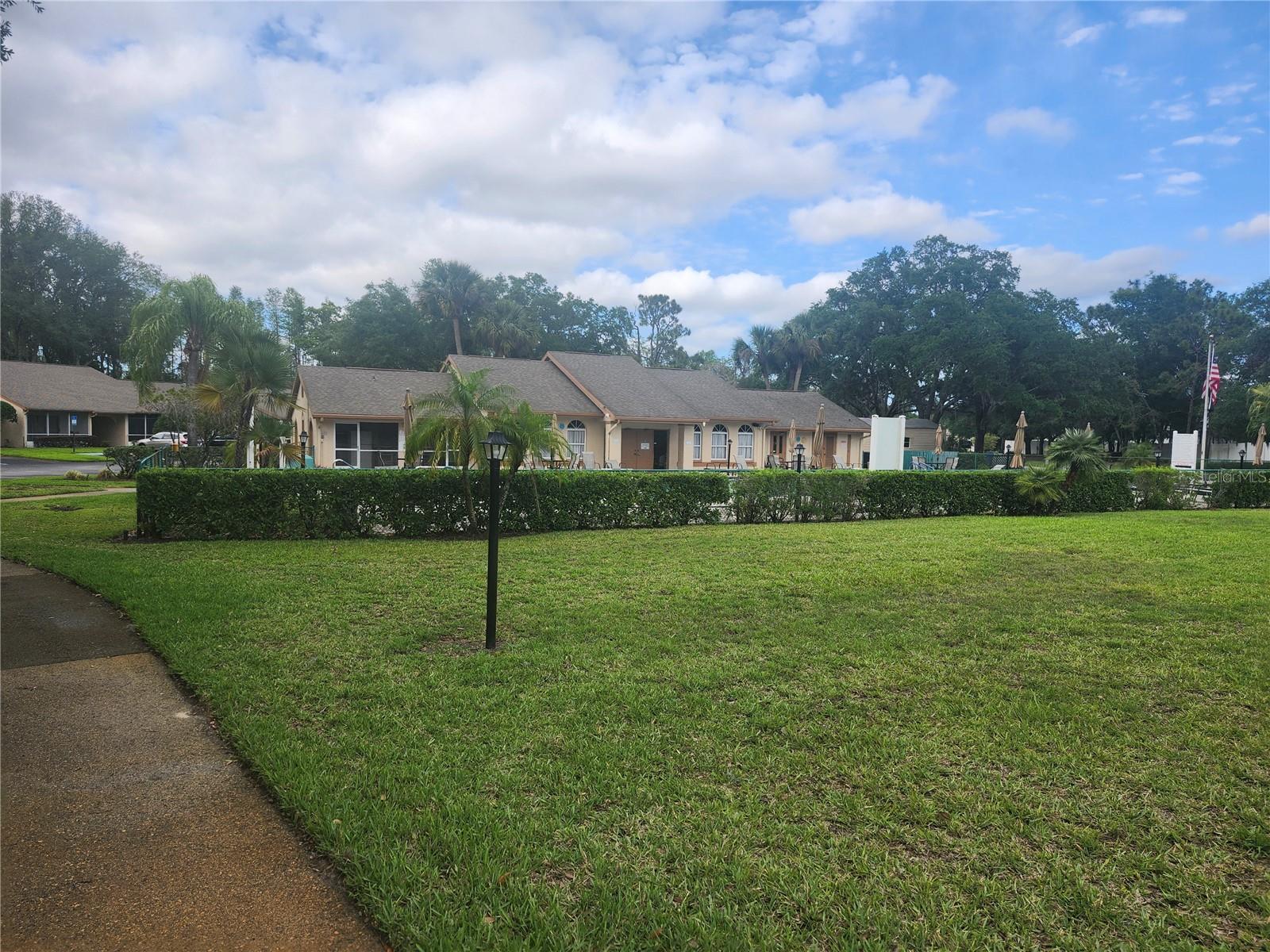 Listing photo id 46 for 12119 Sunny Glen Lane G2