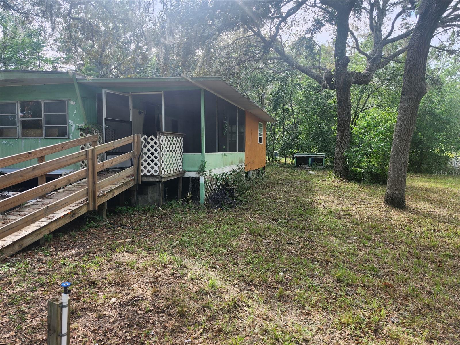 Listing photo id 27 for 13120 Davista Avenue