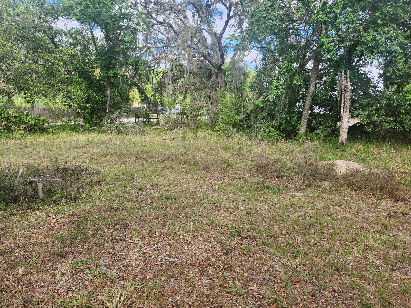 Listing photo id 31 for 13120 Davista Avenue