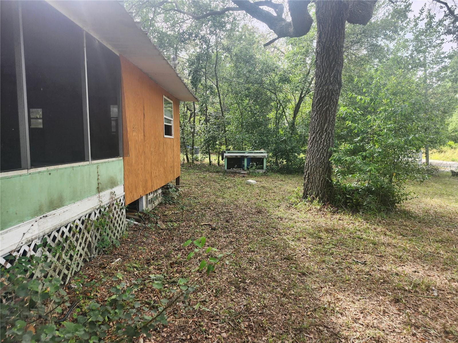 Listing photo id 33 for 13120 Davista Avenue