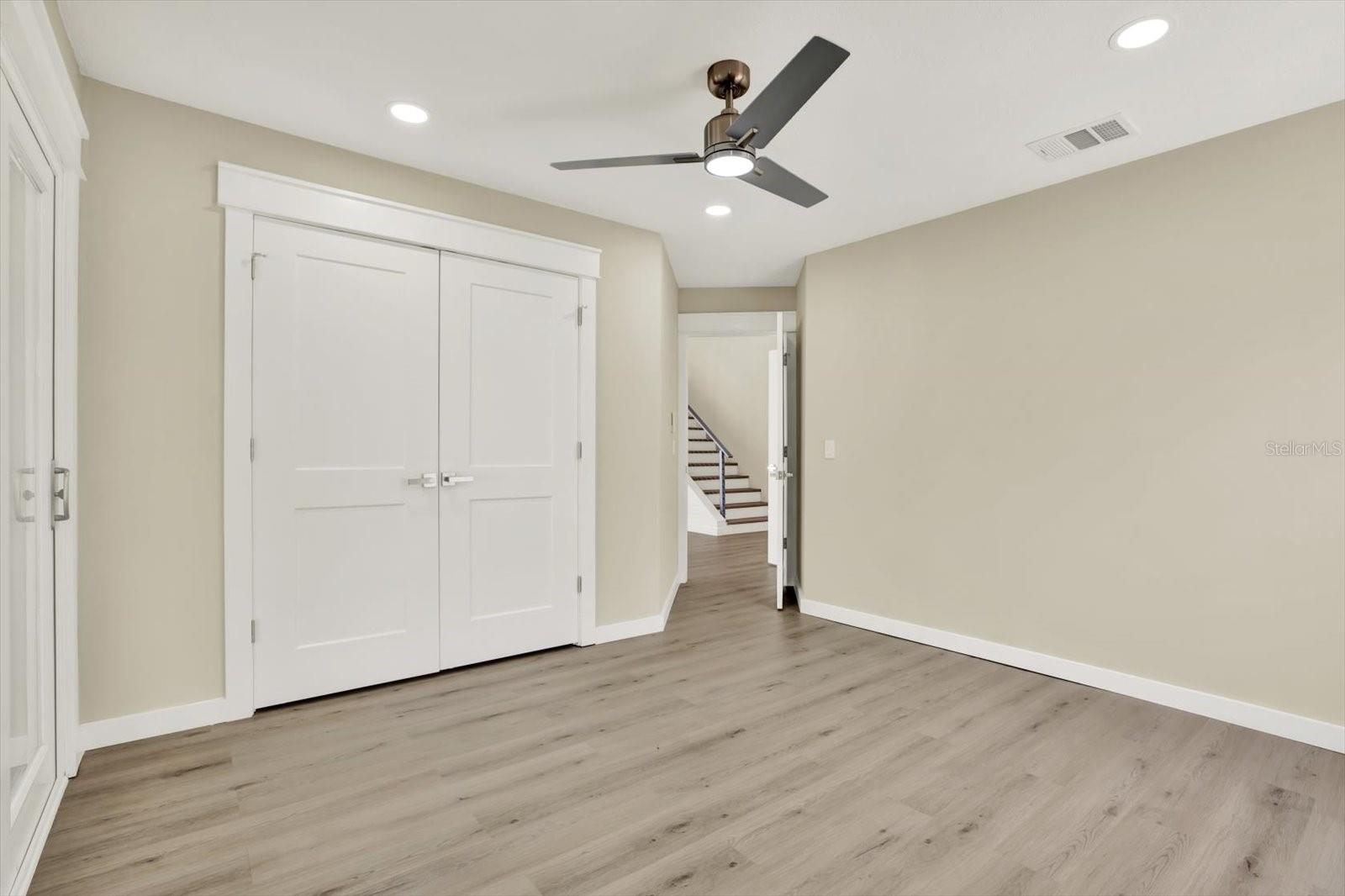 Image 25 of 50 For 10423 Ashley Oaks Drive