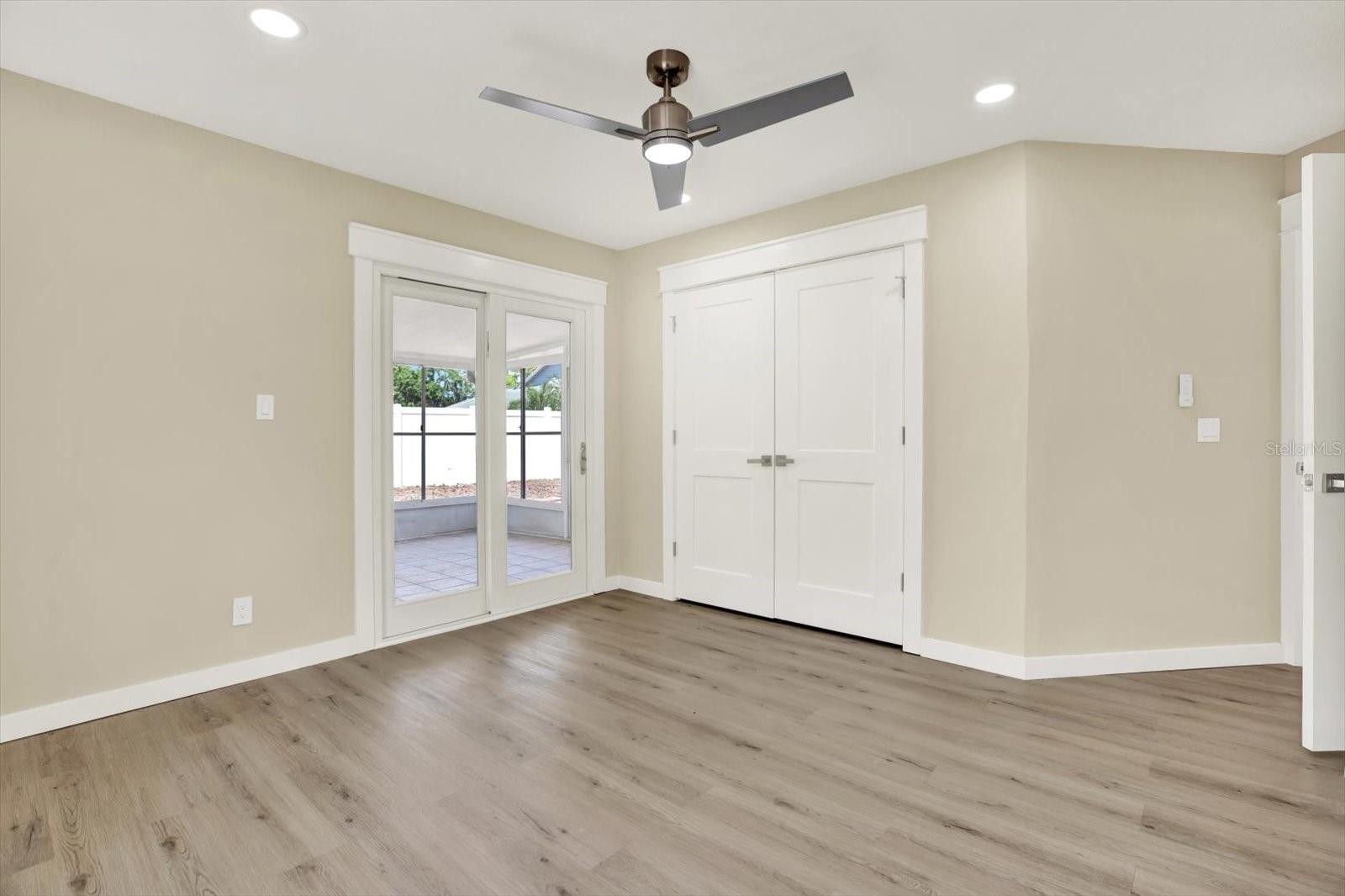Image 26 of 50 For 10423 Ashley Oaks Drive