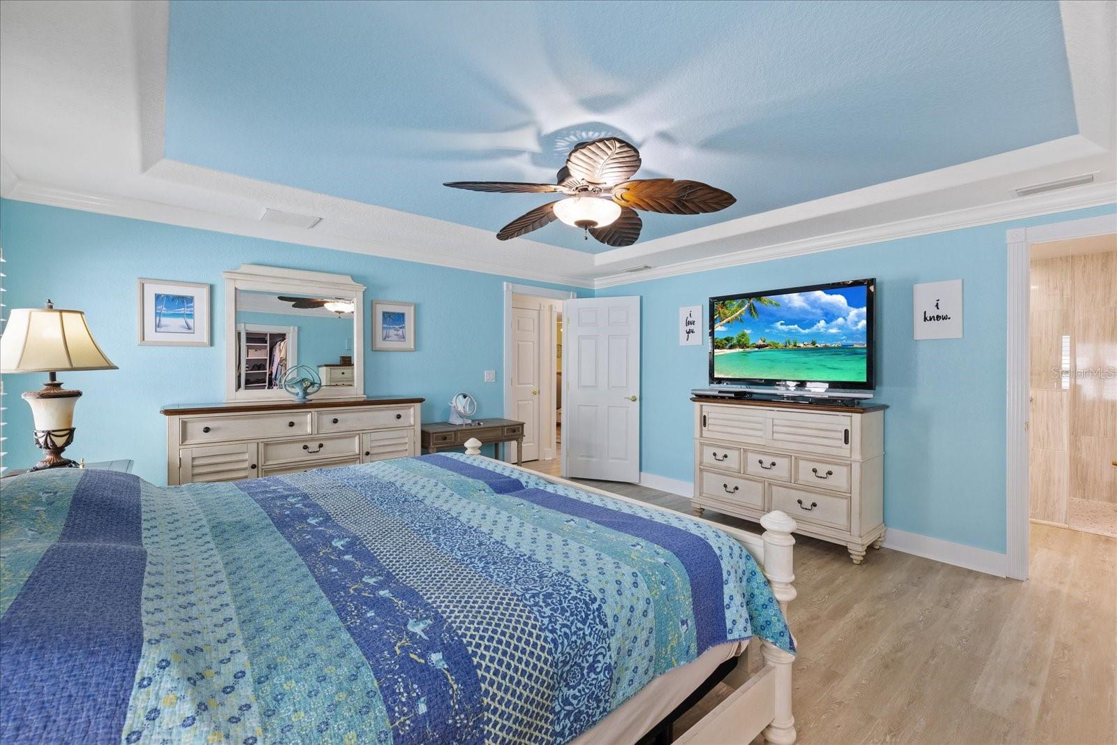 Listing photo id 24 for 5033 Cabrilla Court