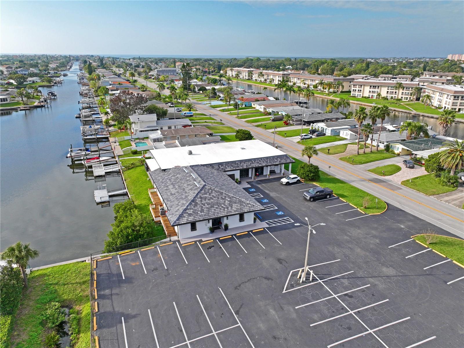 Listing photo id 67 for 5033 Cabrilla Court
