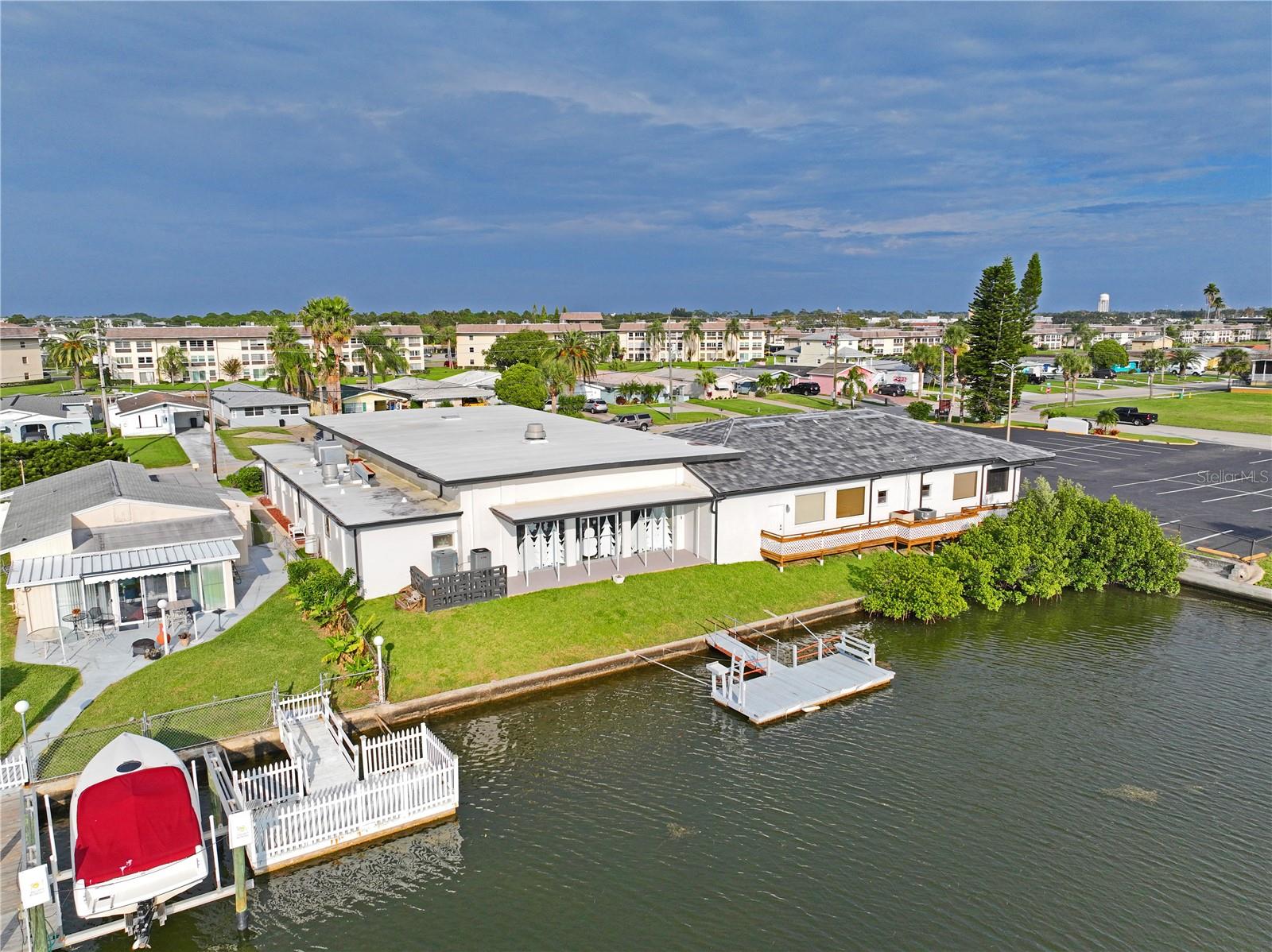 Listing photo id 72 for 5033 Cabrilla Court