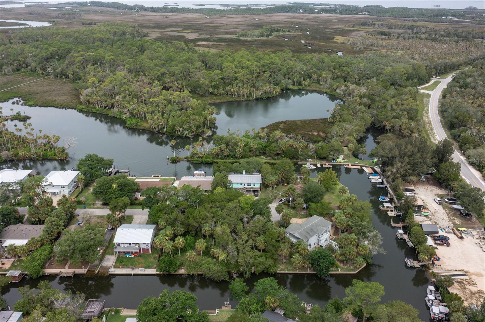 Listing photo id 31 for 0 River Point Drive