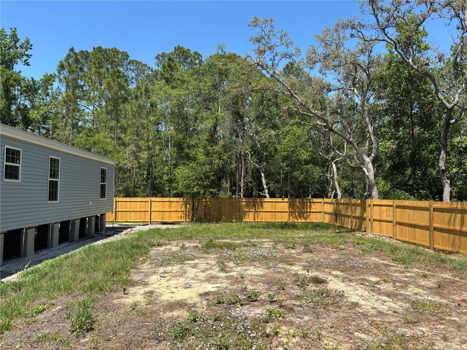 Image 3 of 23 For 11444 Lake Drive