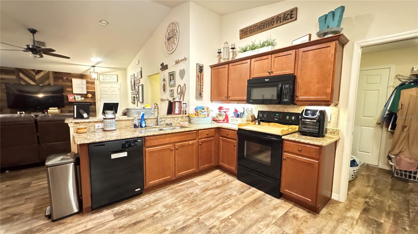 Image 3 of 8 For 6054 Merrifield Drive