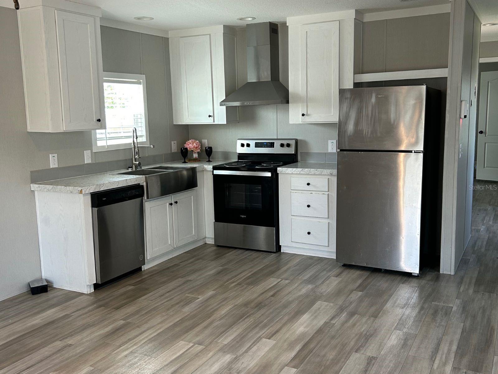 Image 4 of 8 For 2139 Orange Drive