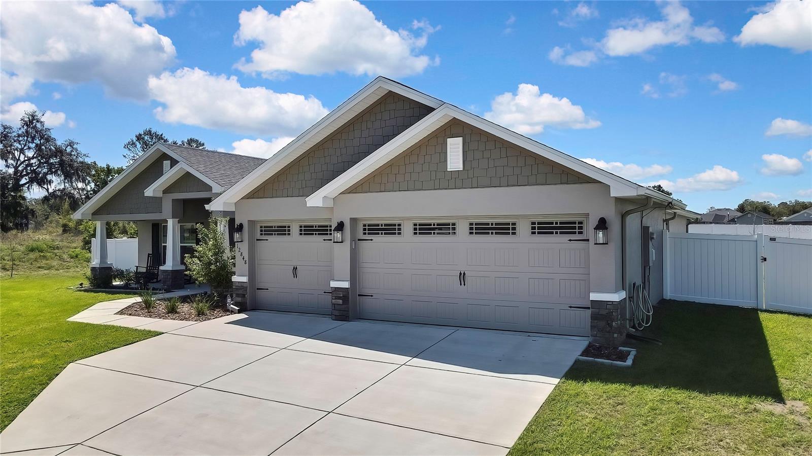 Image 11 of 62 For 12848 Hilary Street