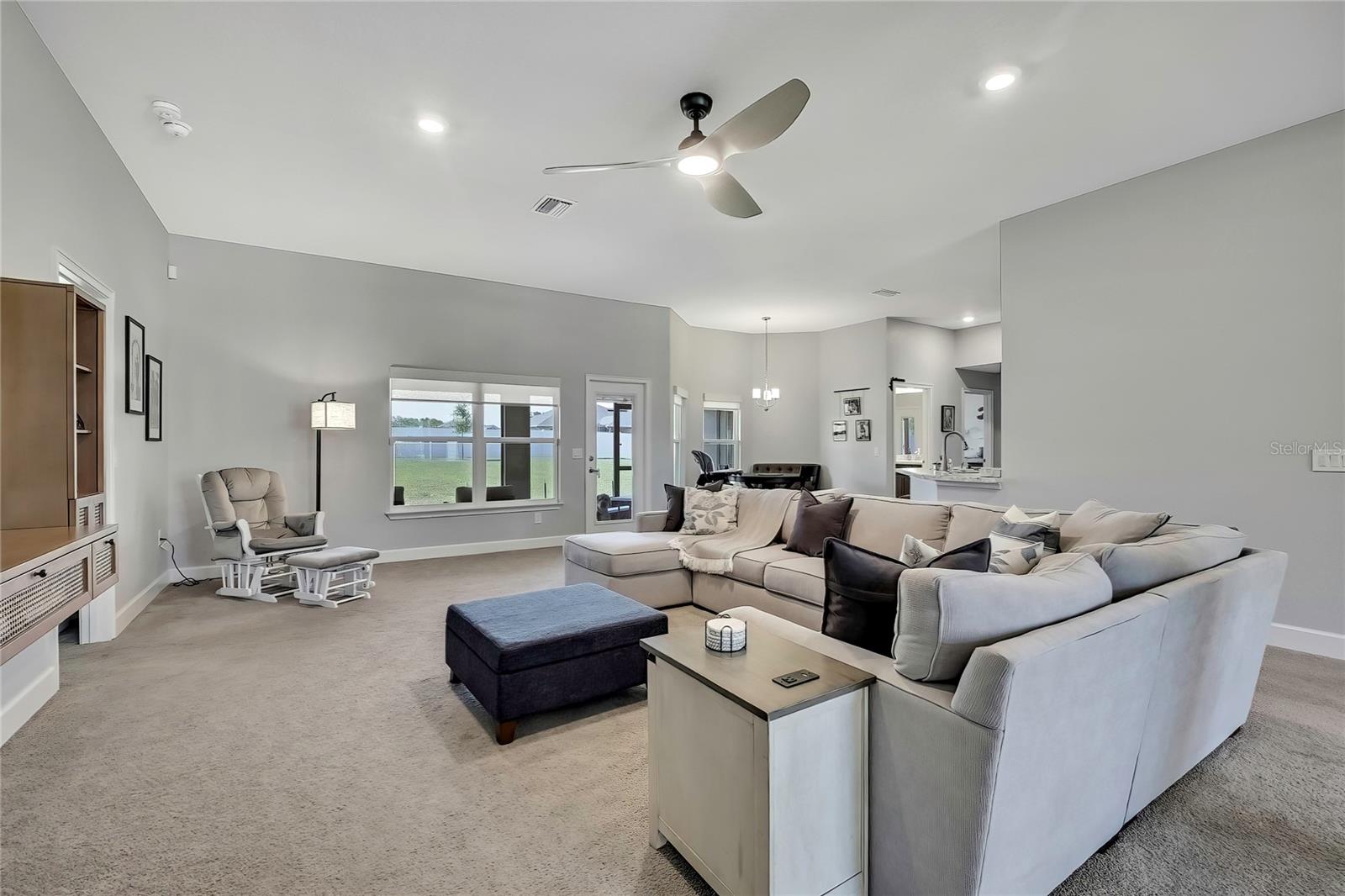 Image 20 of 62 For 12848 Hilary Street