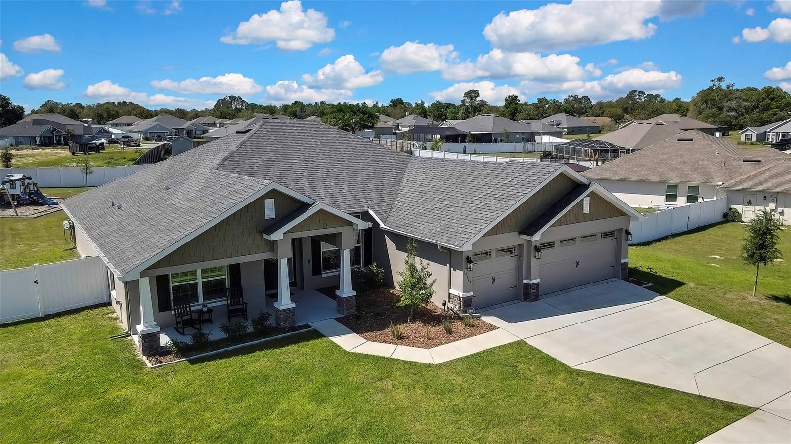 Image 4 of 62 For 12848 Hilary Street