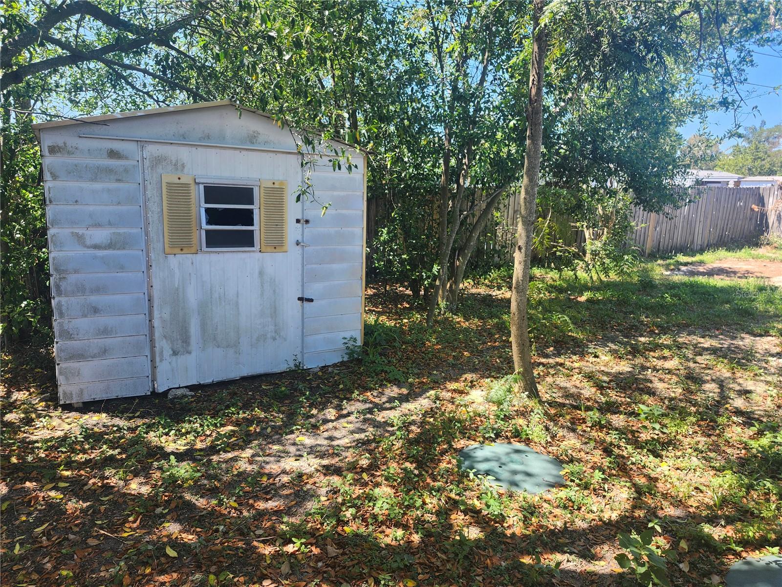 Listing photo id 20 for 1731 Dander Drive