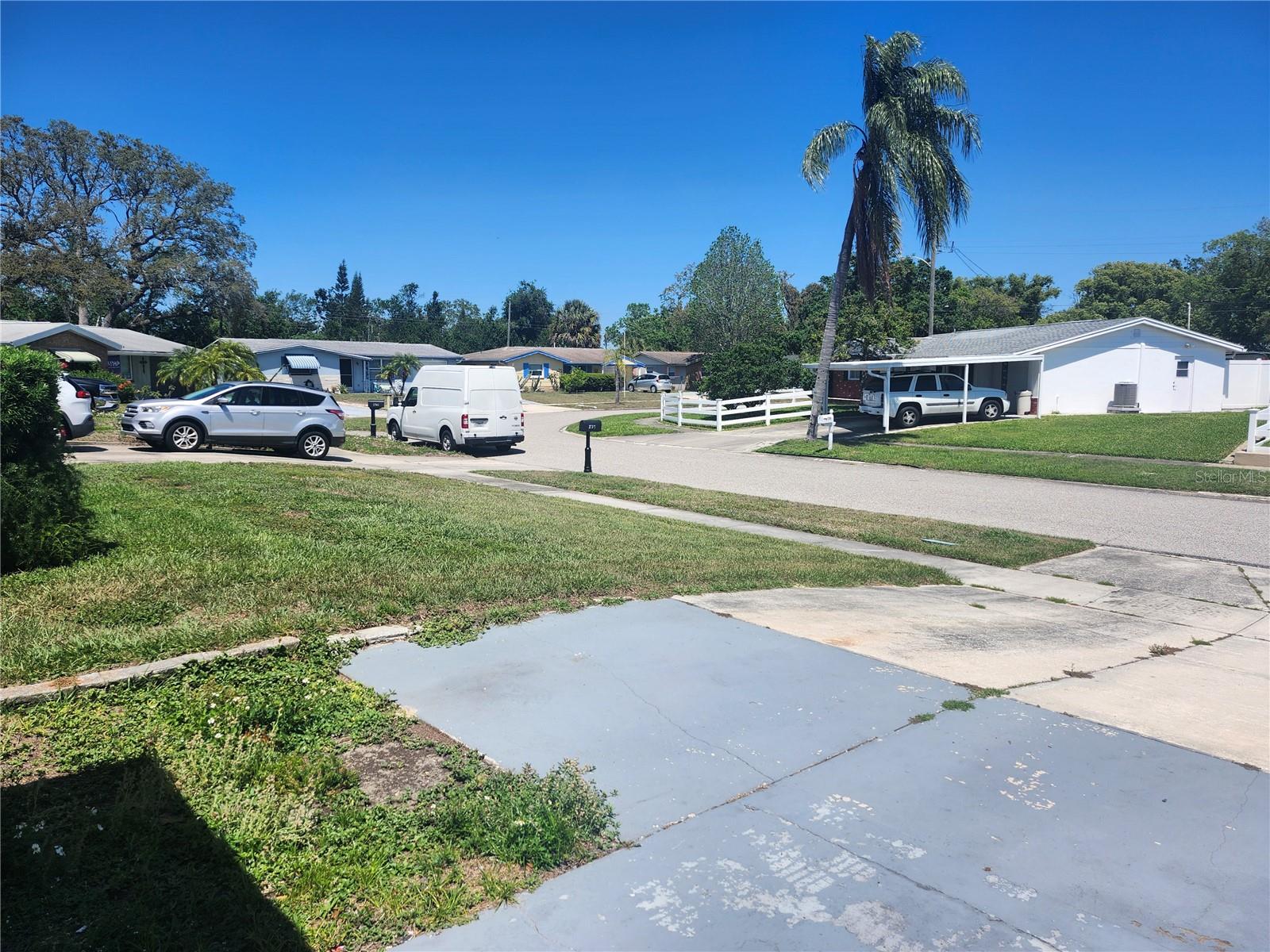 Listing photo id 27 for 1731 Dander Drive