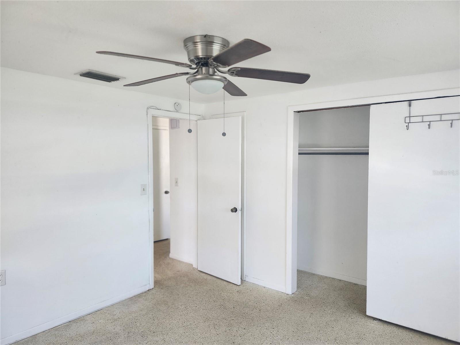 Listing photo id 6 for 1731 Dander Drive