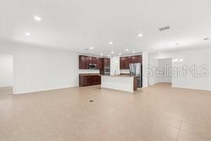 Image 11 of 40 For 1 Greenpark Boulevard