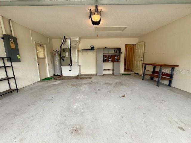 Image 23 of 41 For 13377 Montour Street