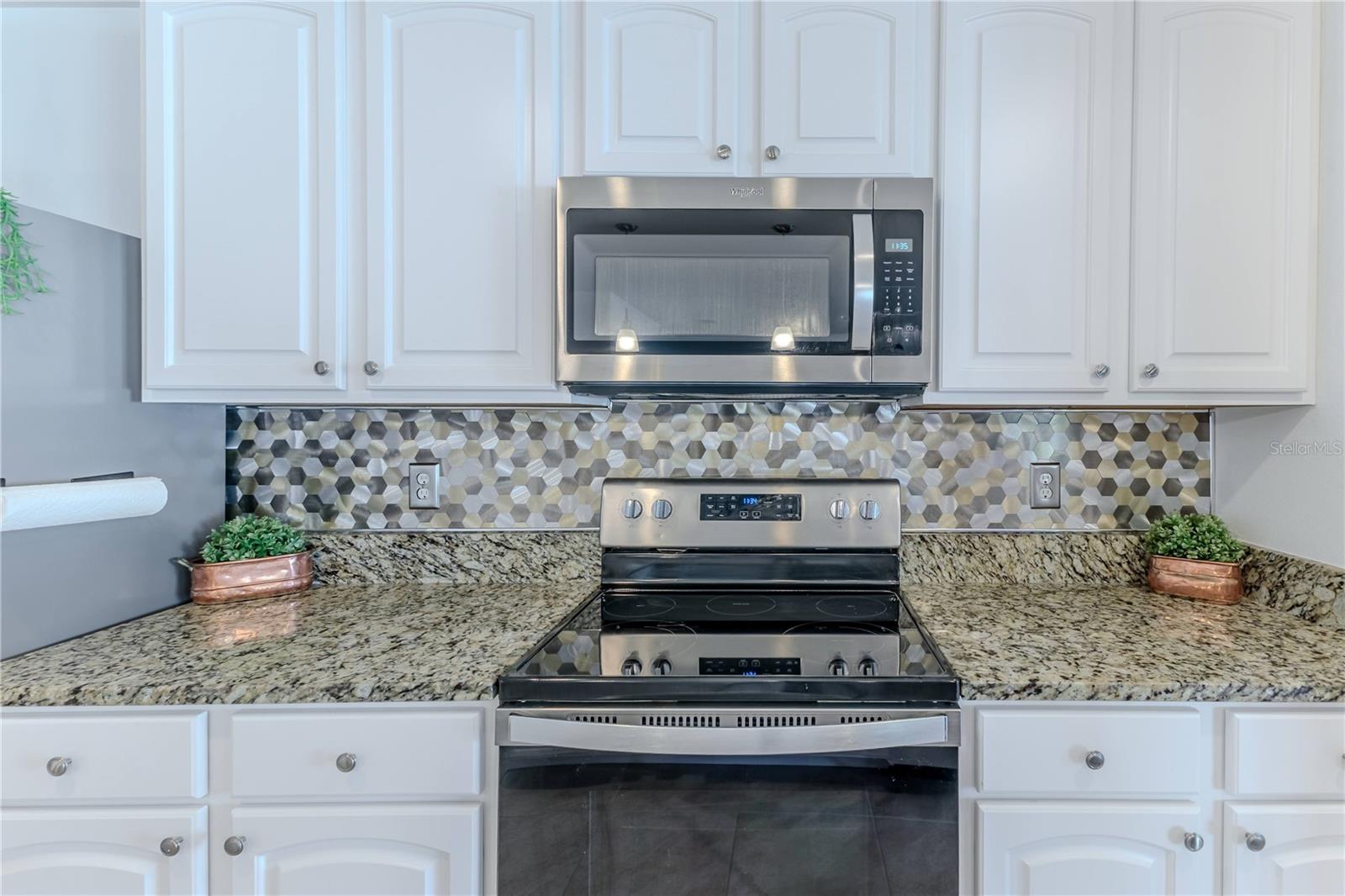 Image 12 of 52 For 13160 Golden Lime Avenue