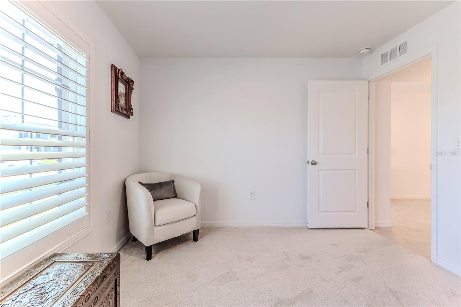 Image 40 of 52 For 13160 Golden Lime Avenue