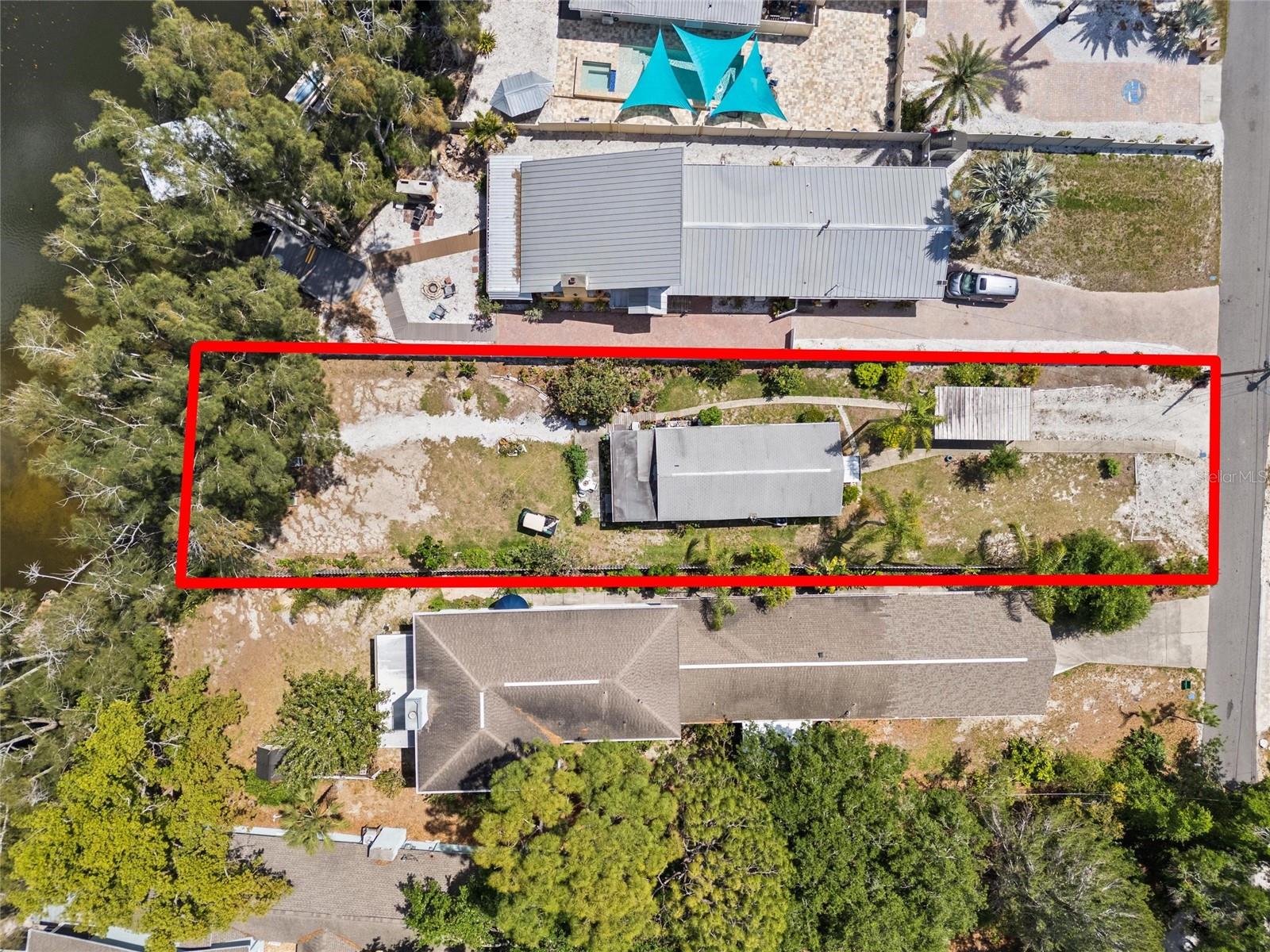 Image 6 of 33 For 523 Midway Lane